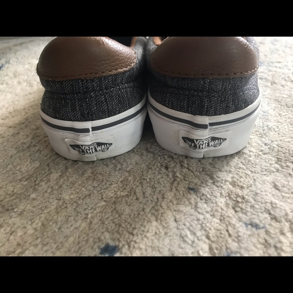 Vans - Picture 5 of 8